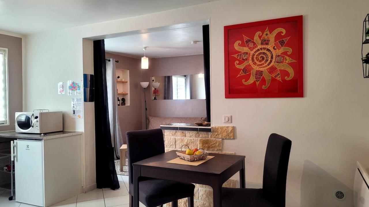 Ravissant Studio Prive 2 Pieces "Le Cosy" Tout Equipe Monchy-Saint-Eloi Экстерьер фото